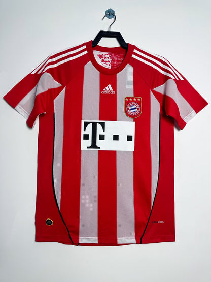 Bayern Munich 2010/11 Home