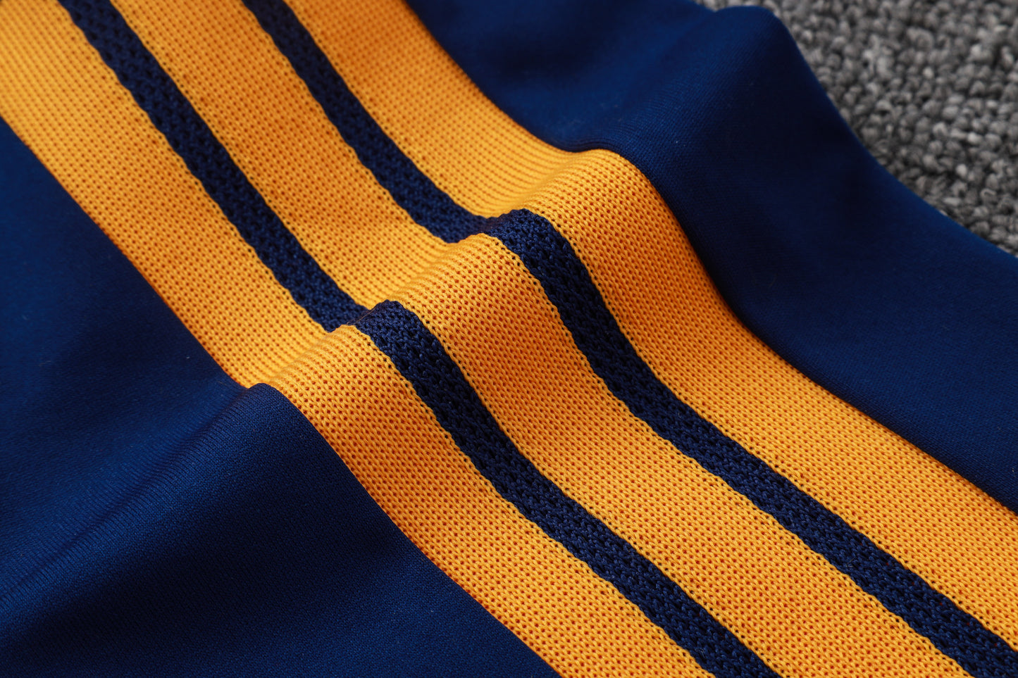 Real Madrid Training Kit  - Navy/Gold