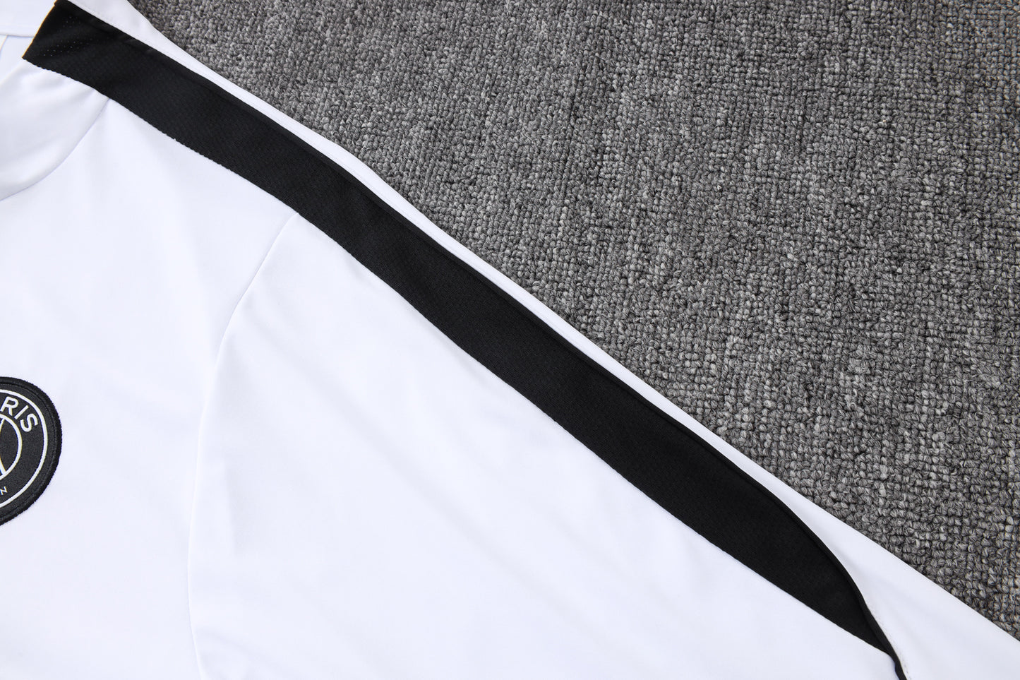 PSG 1/4 Zip Tracksuit Set - White/Black