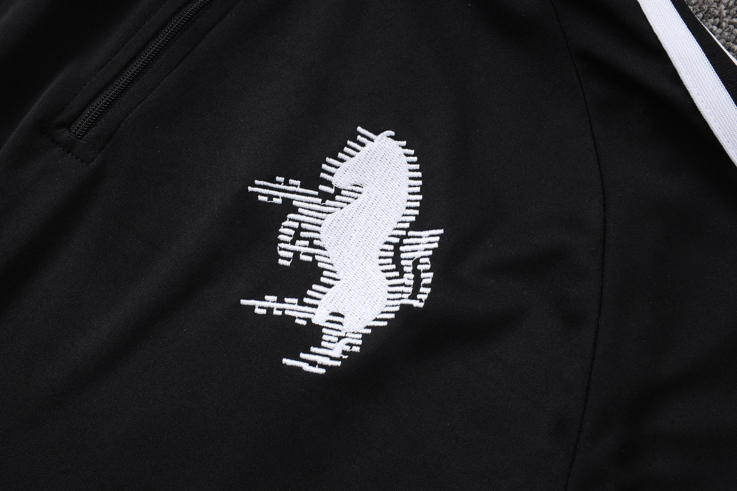Juventus 1/4 Zip Tracksuit Set - Classic Black