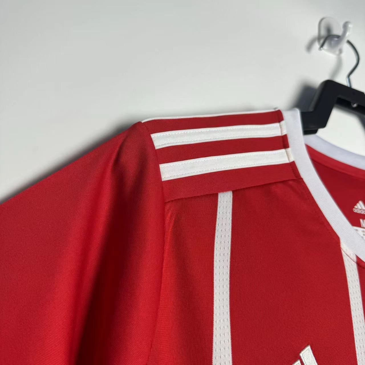 Bayern Munich 2017/18 Home