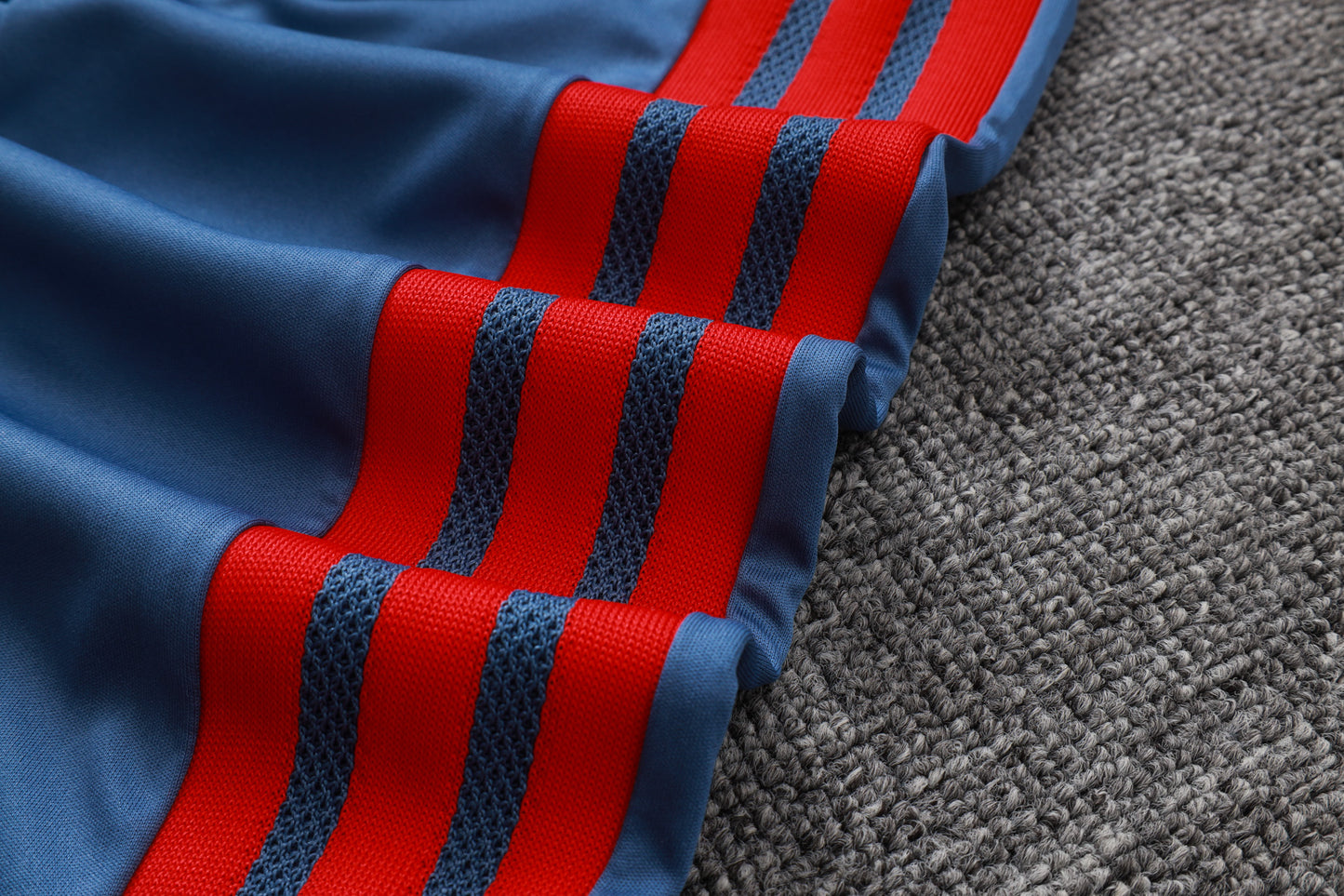 Bayern Munich 1/4 Zip Tracksuit Set - Steel Blue/Navy/Red
