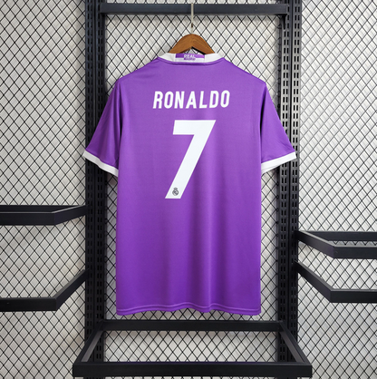 Real Madrid 2016/17 Away