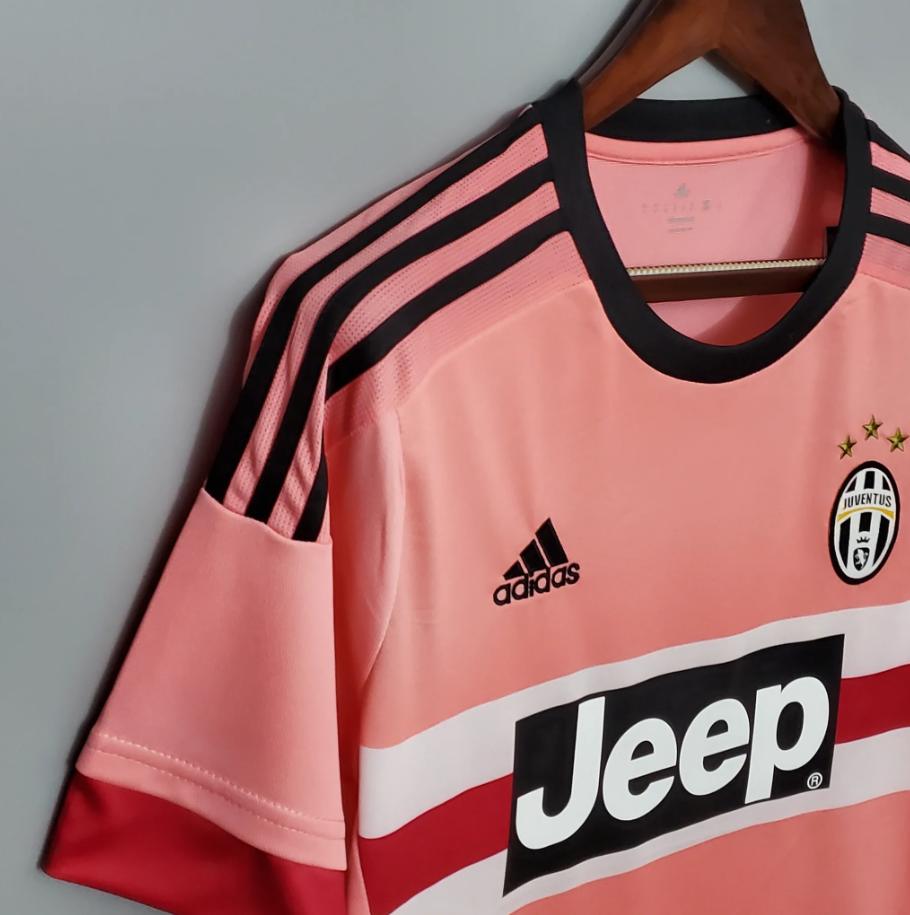 Juventus 2015/16 Away
