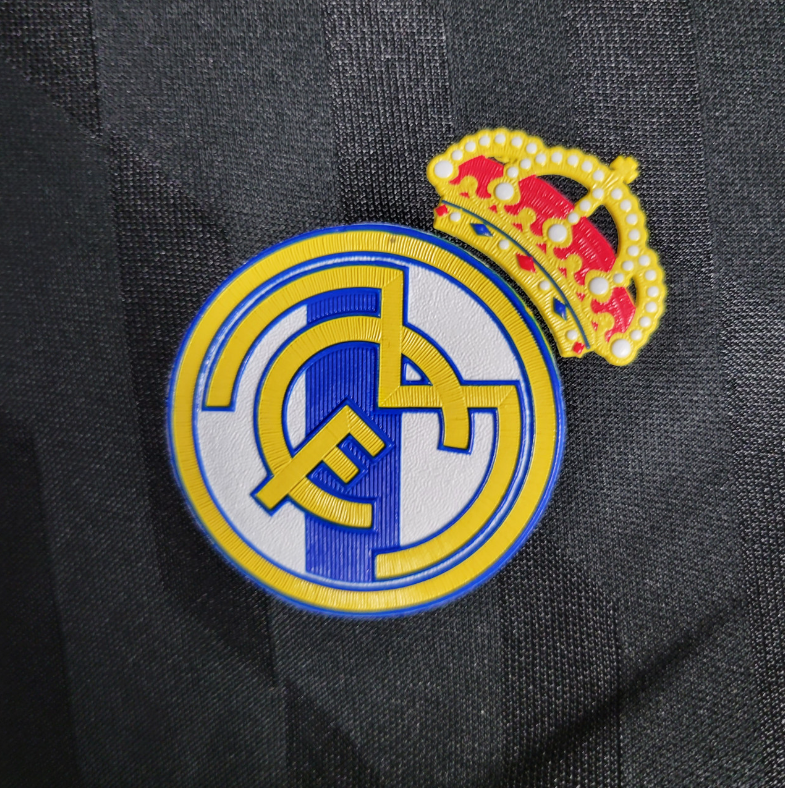 Real Madrid 2011/12 Away