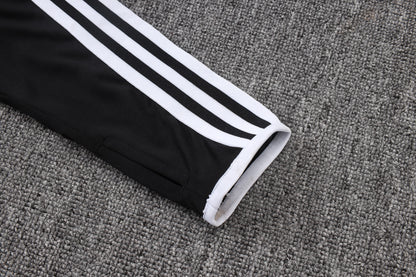 Juventus 1/4 Zip Tracksuit Set - Classic Black