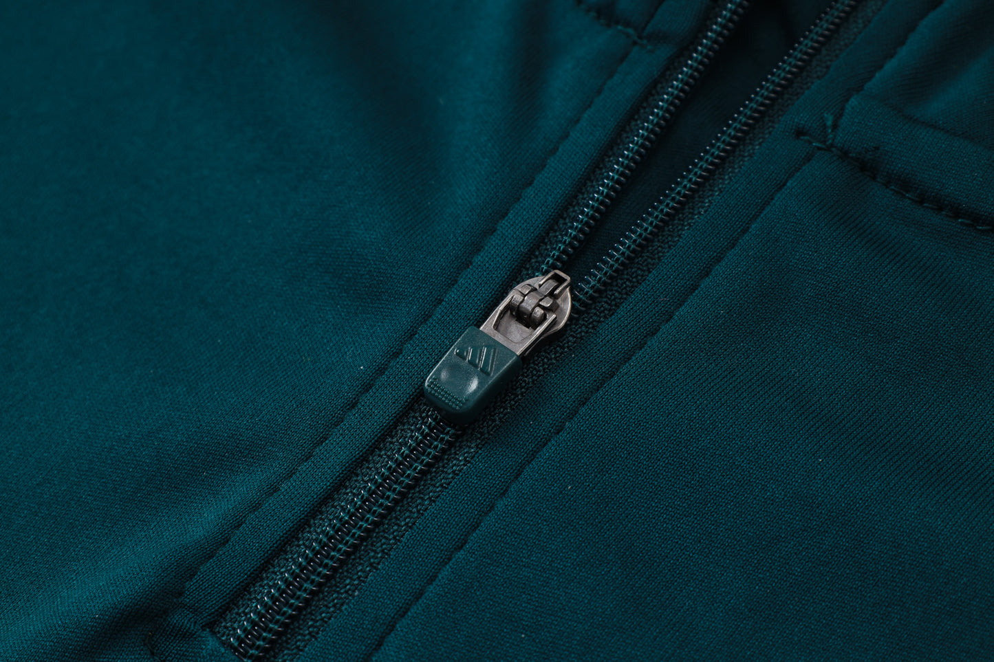 Real Madrid 1/4 Zip Tracksuit Set - Away