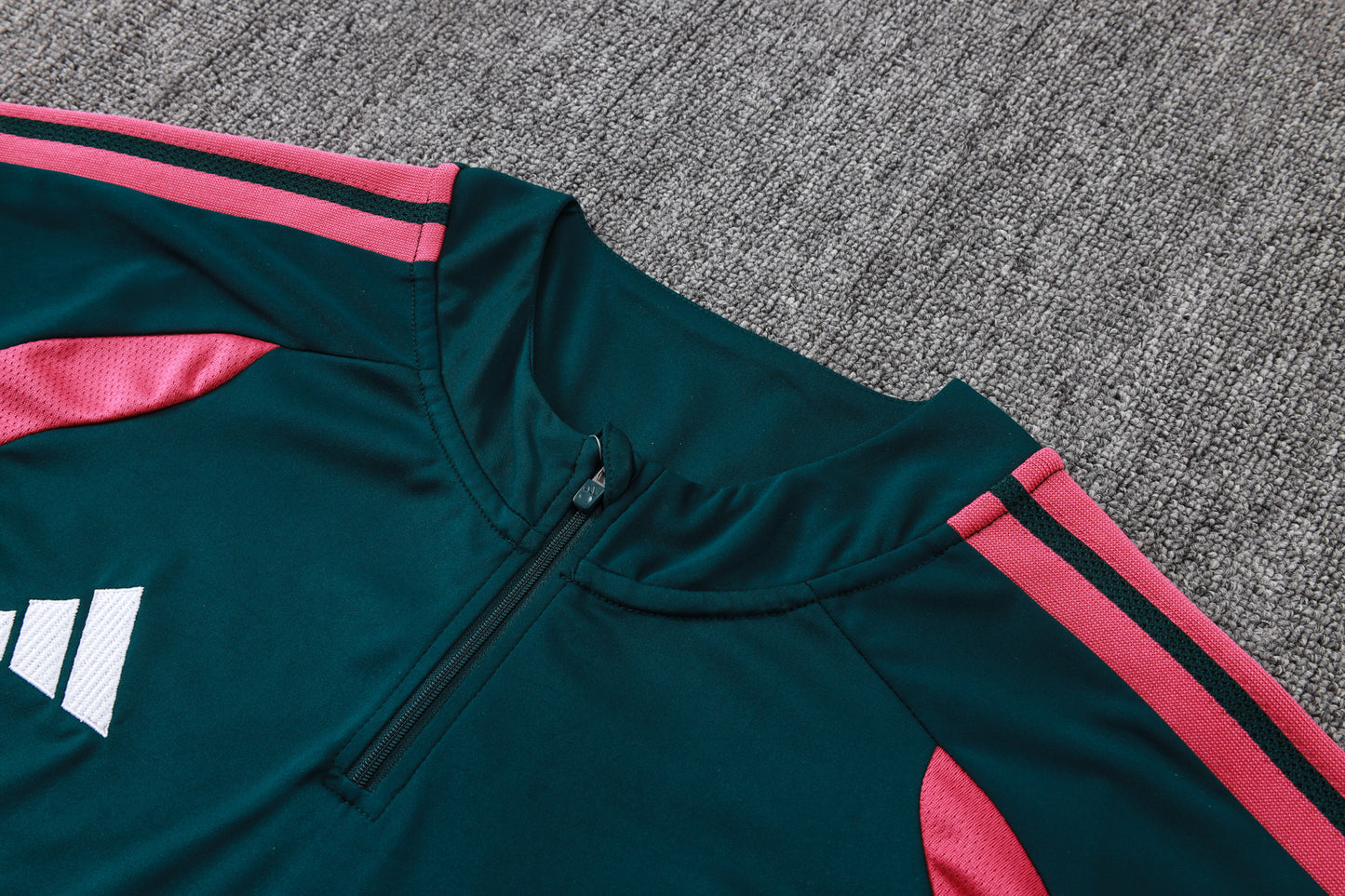Real Madrid 1/4 Zip Tracksuit Set - Away