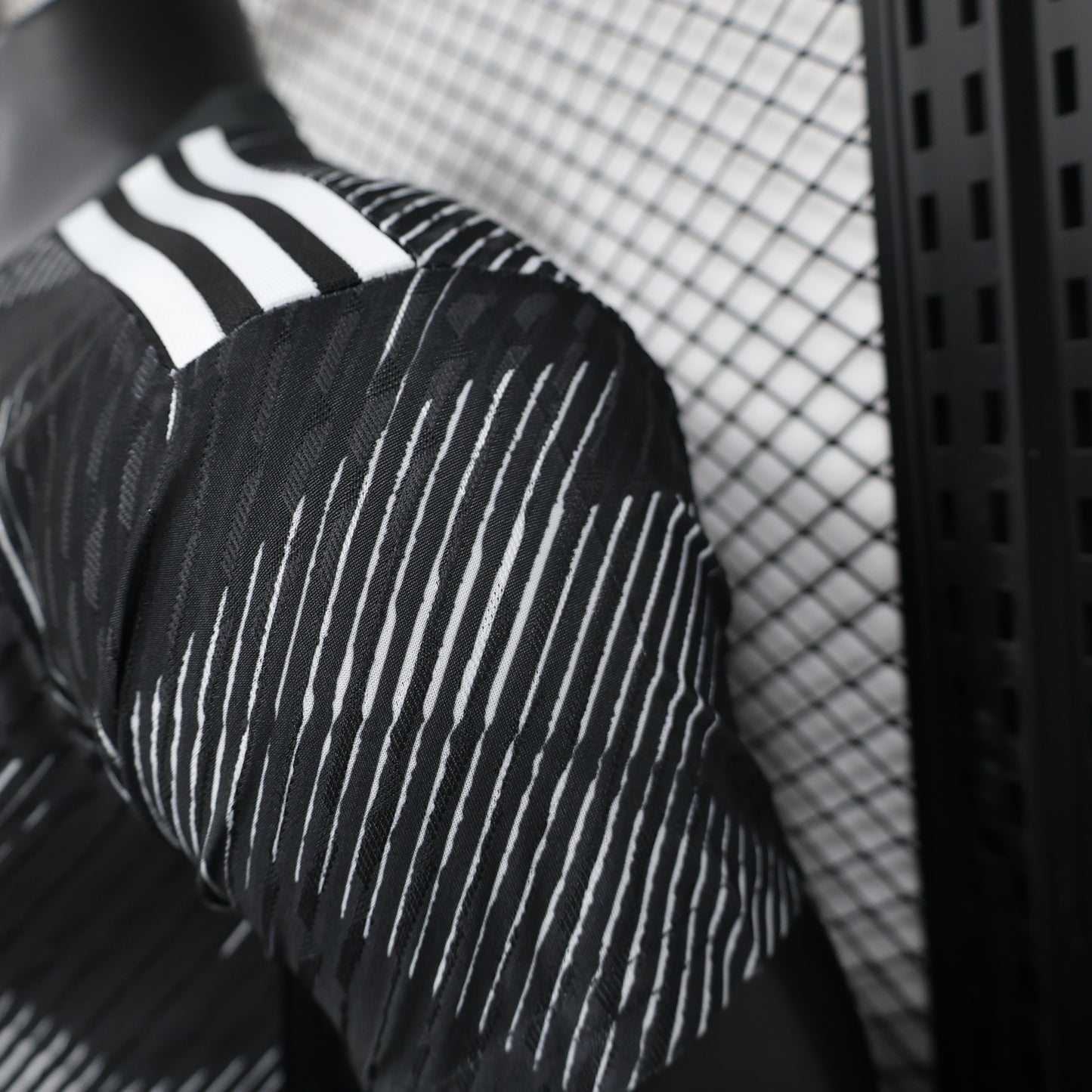 Japan 'Special Edition' - Black