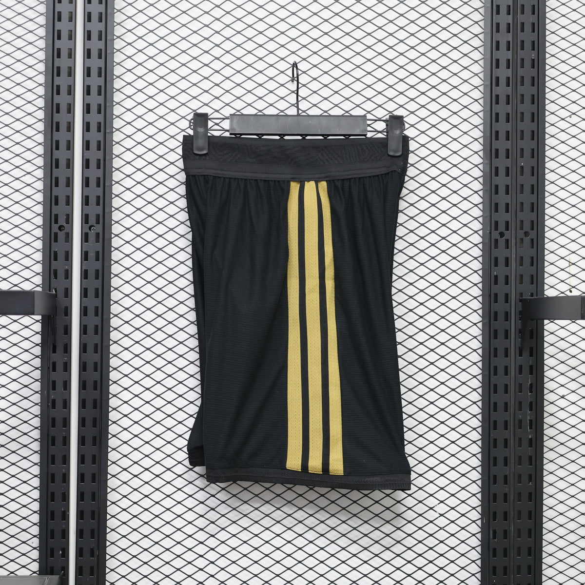 Juventus 2026/27 Shorts - Away