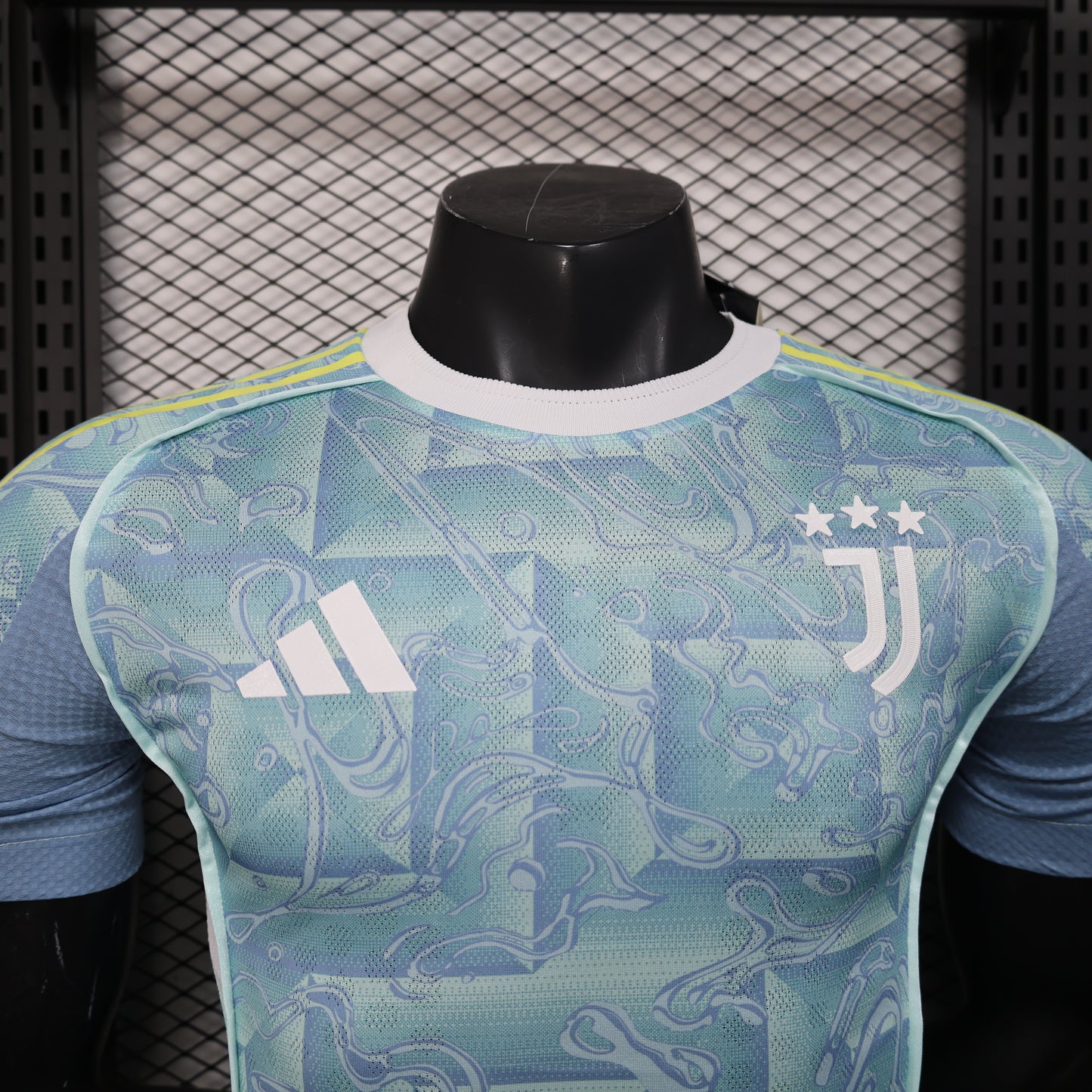 Juventus 2025/26 Away