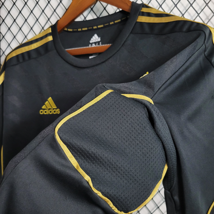Real Madrid 2011/12 Away