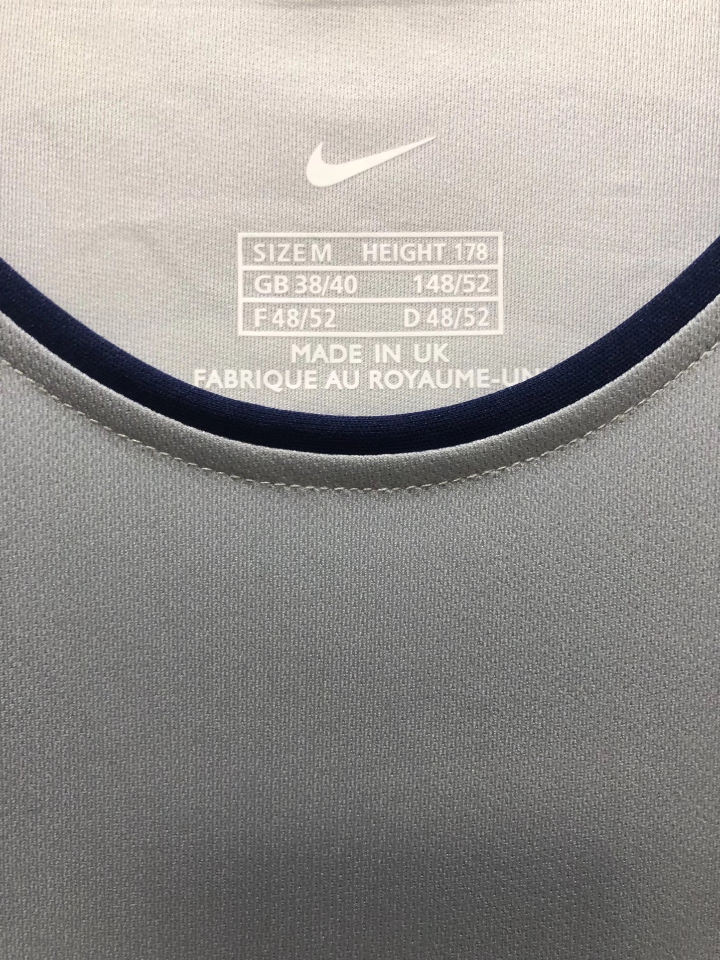 PSG 2001/02 Away