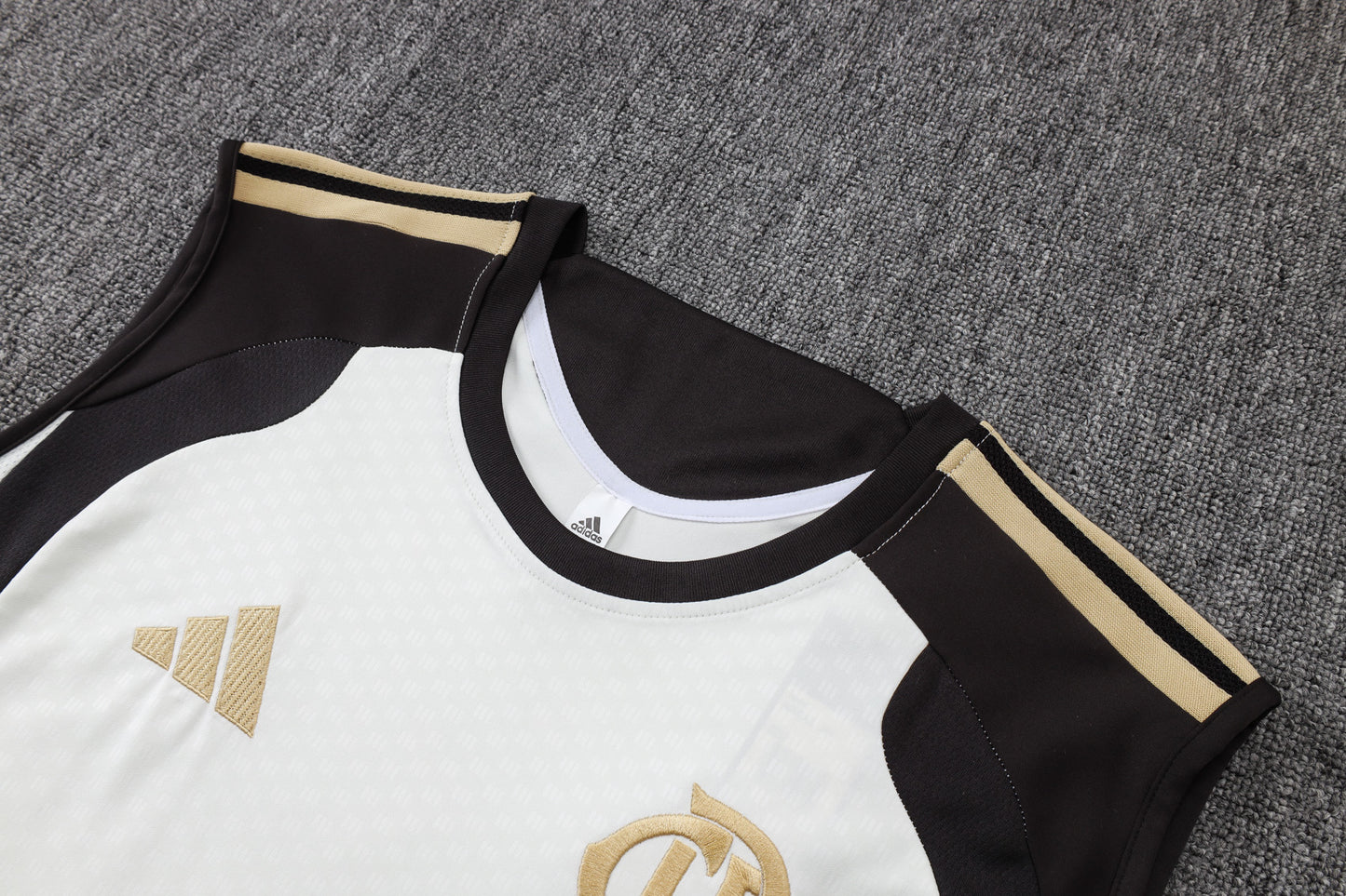 Flamengo Sleeveless Training Kit - White/Black/Gold