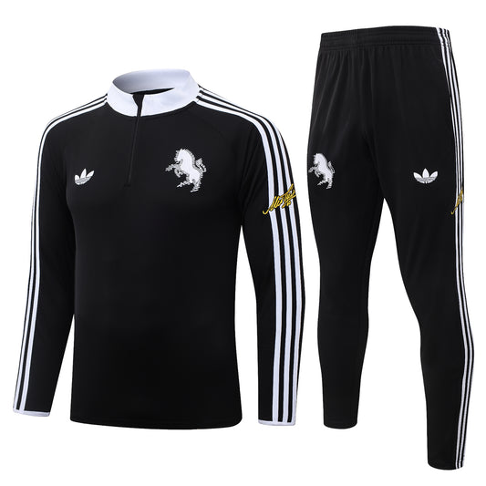 Juventus 1/4 Zip Tracksuit Set - Classic Black