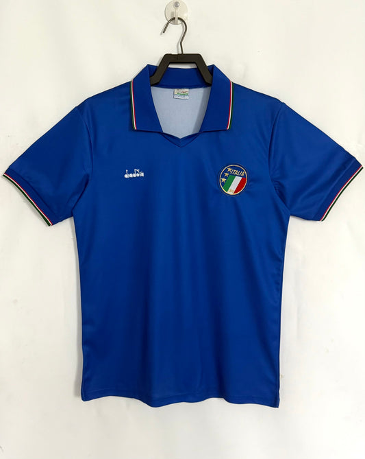 Italy 1990 Home