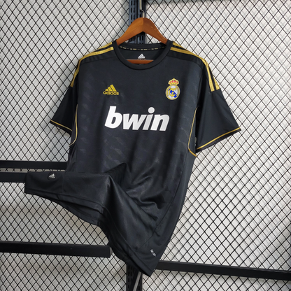 Real Madrid 2011/12 Away