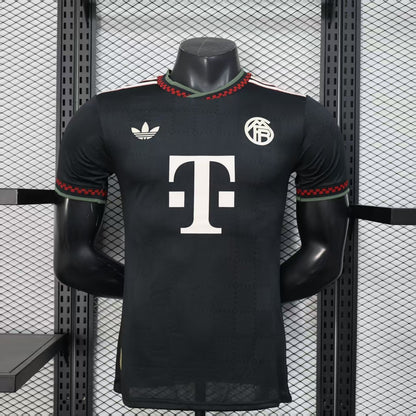 FC Bayern Munich 2025/26 Third