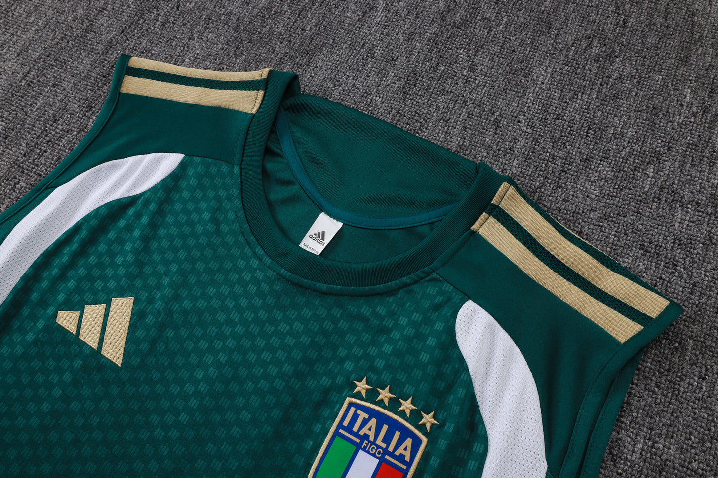 Italy Sleeveless Training Kit - Green/White