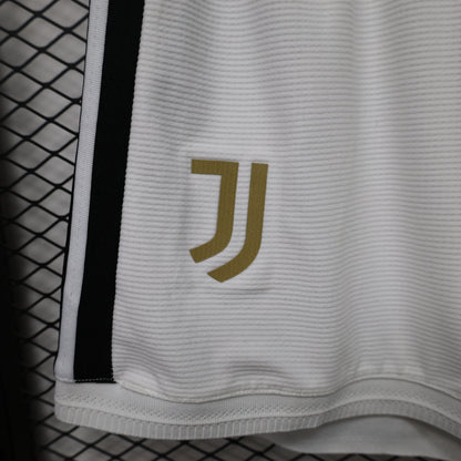 Juventus 2026/27 Shorts - Home
