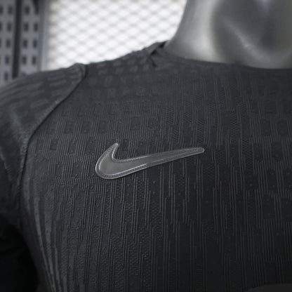 Barcelona 2026/27 'Black Out'