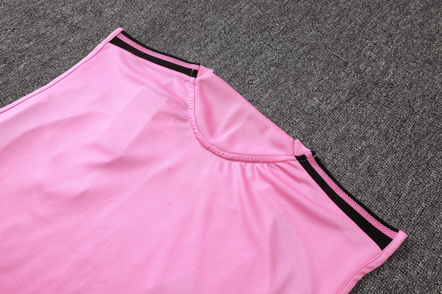 Inter Miami Sleeveless Training Kit - Home