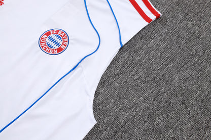 Bayern Munich Sleeveless Training Kit - Retro V1