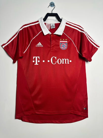 Bayern Munich 2005/06 Home
