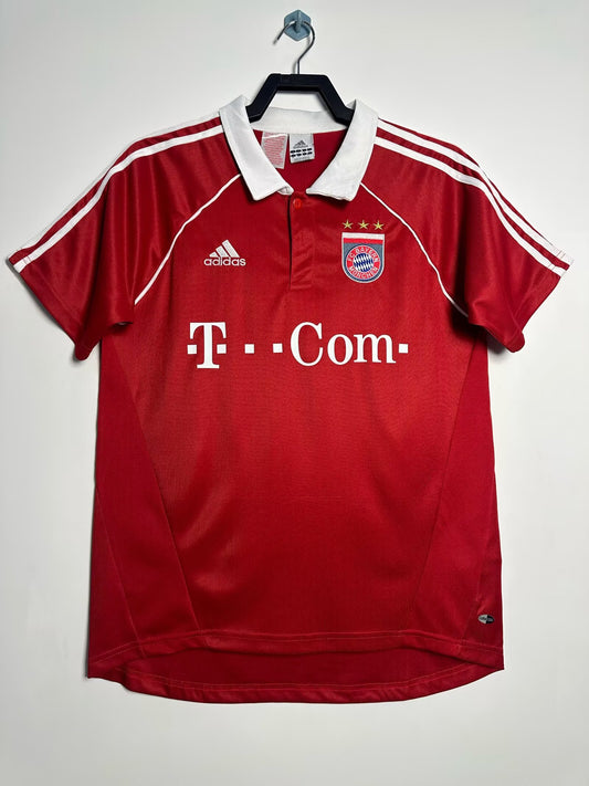 Bayern Munich 2005/06 Home