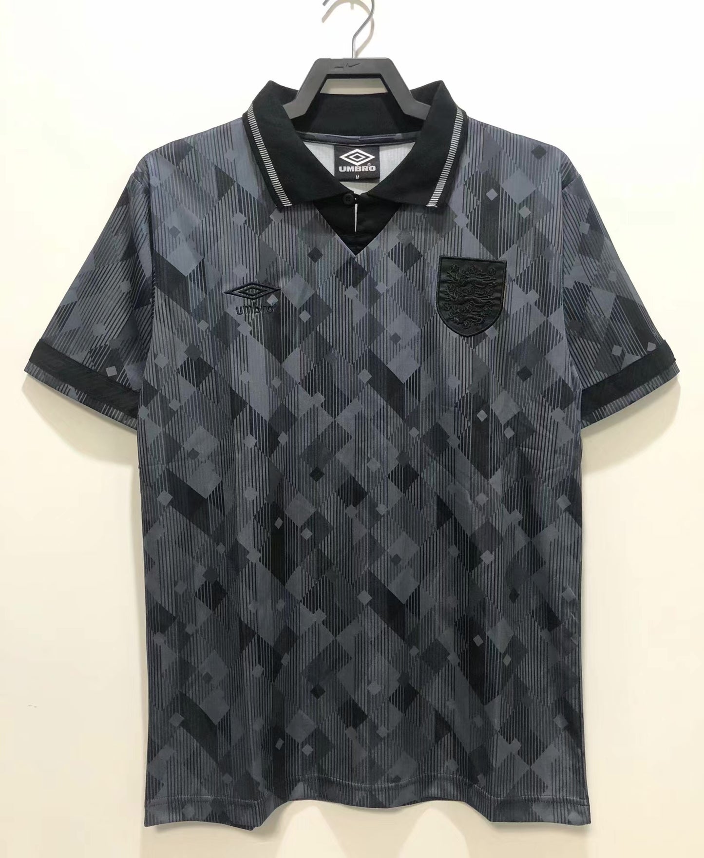 England 1990 'Black Out'