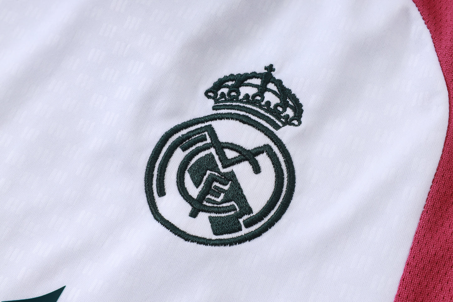 Real Madrid Sleeveless Training Kit - Home