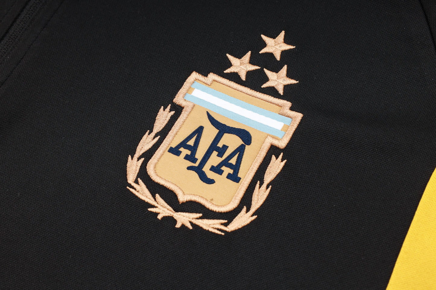 Argentina 1/4 Zip Tracksuit Set Black/Gold
