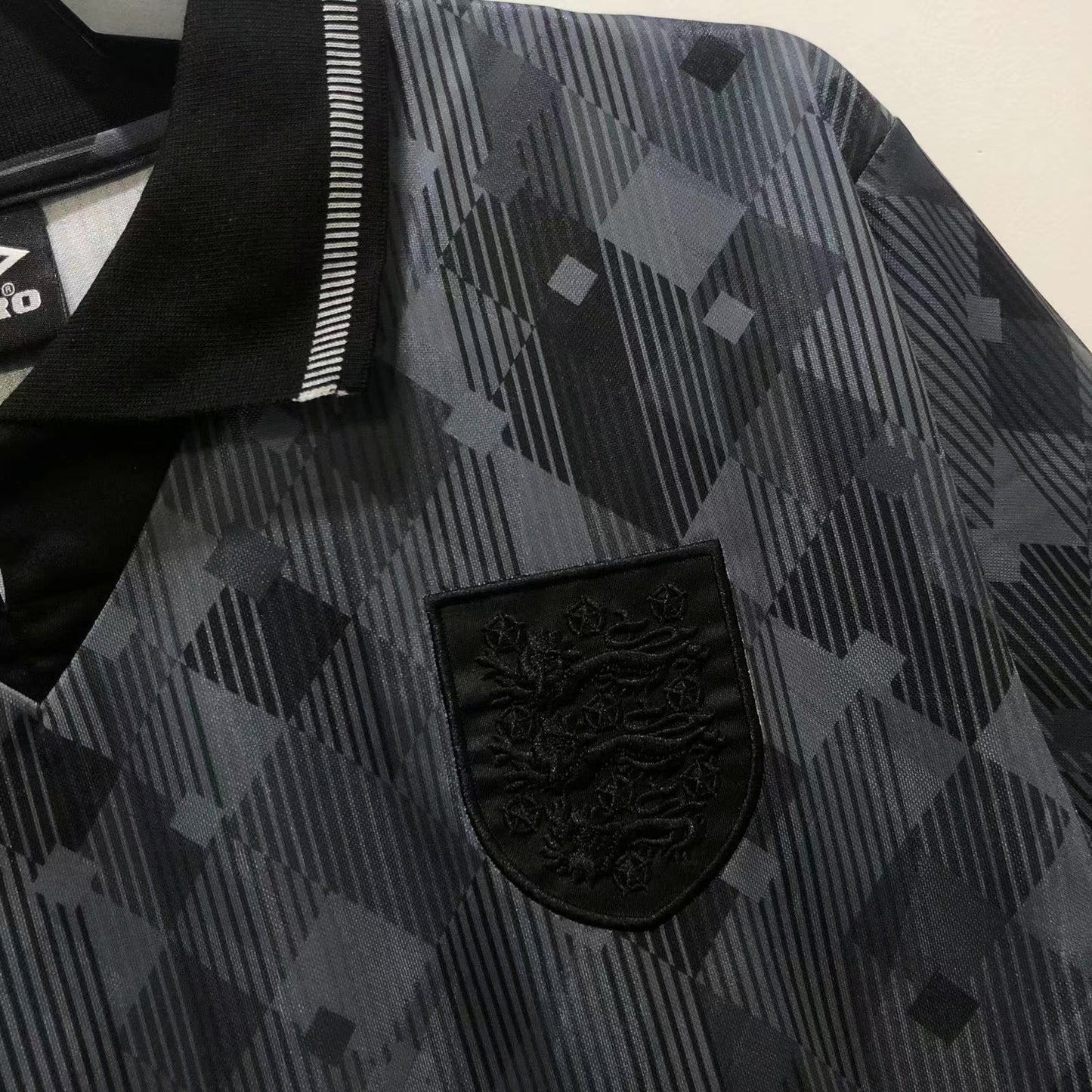 England 1990 'Black Out'
