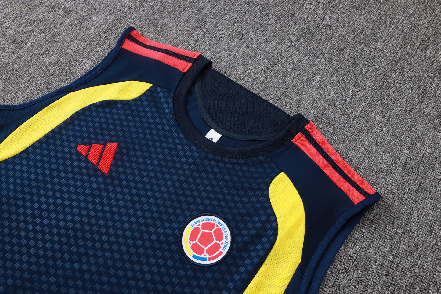 Colombia Sleeveless Training Kit - Navy/Blue