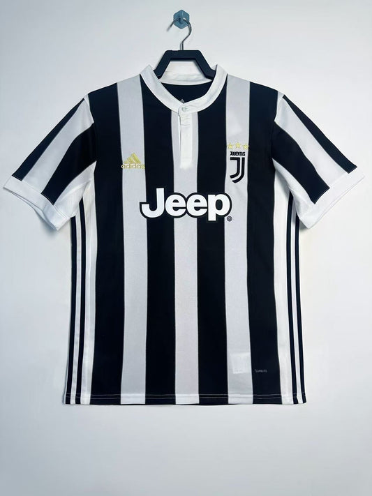 Juventus 2017/18 Home