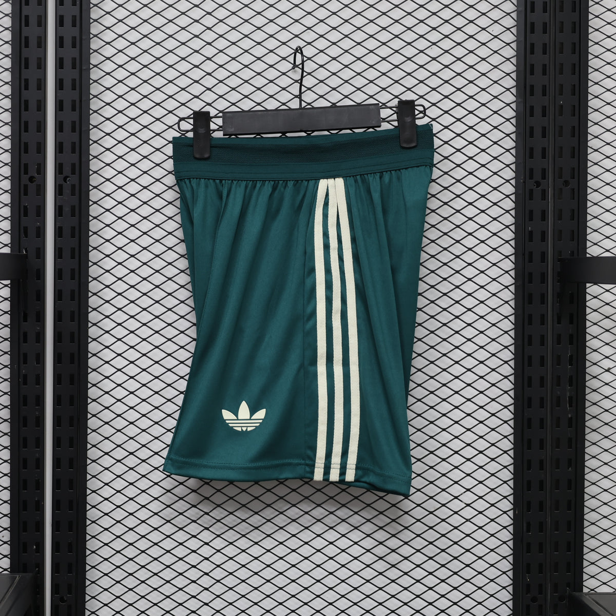 Real Madrid 2026/27 Shorts - Away