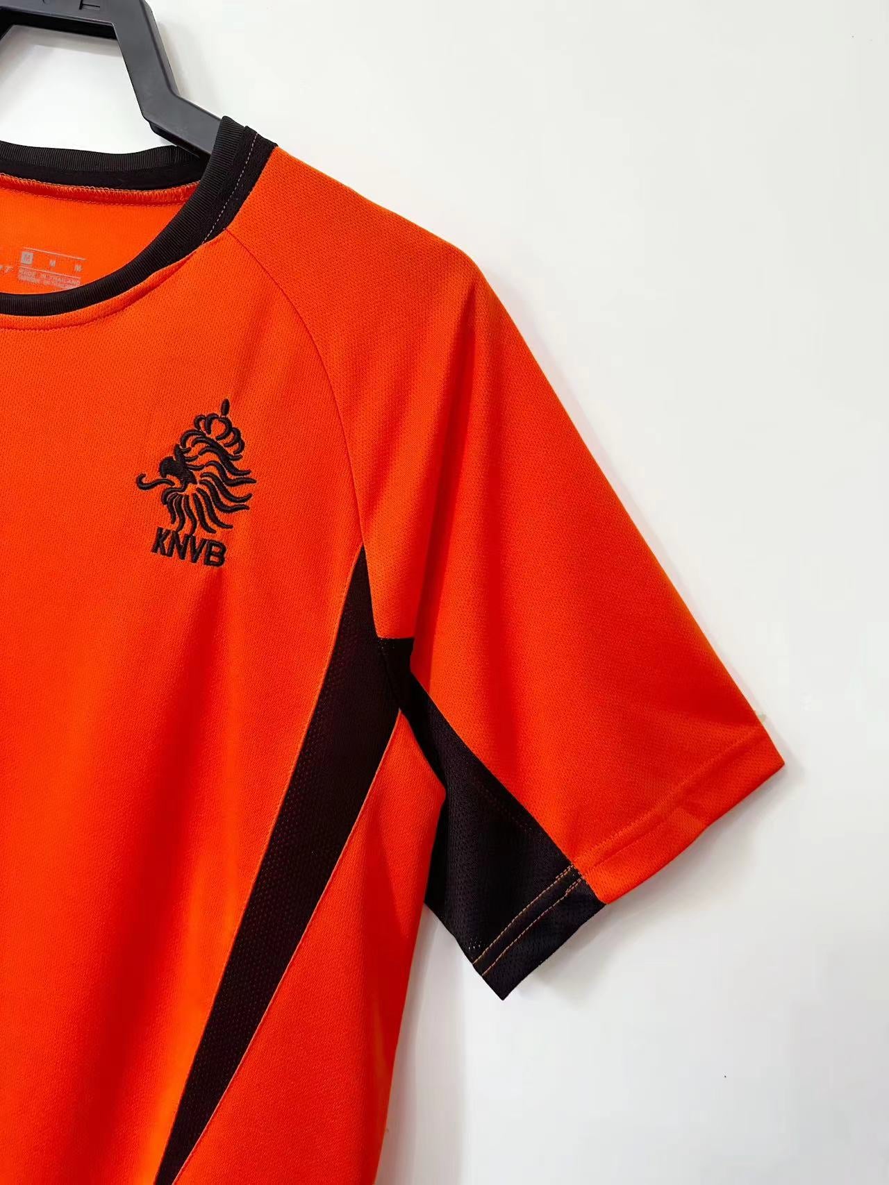 Netherlands 2002 Home