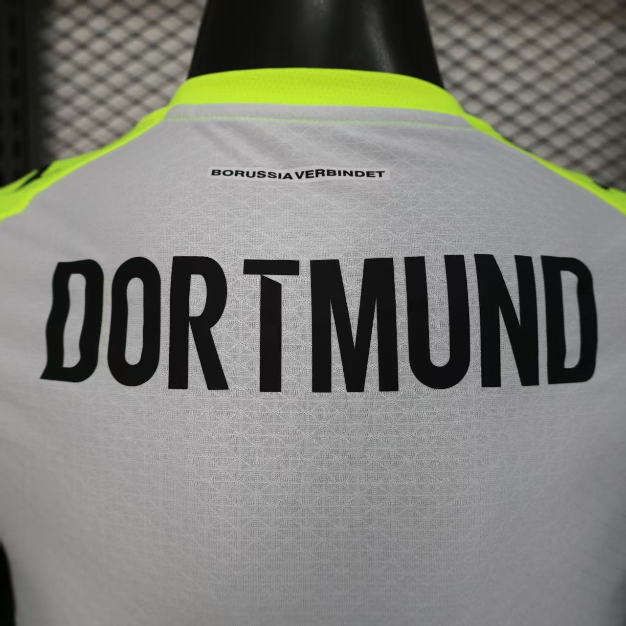 Borussia Dortmund 2025/26 Away