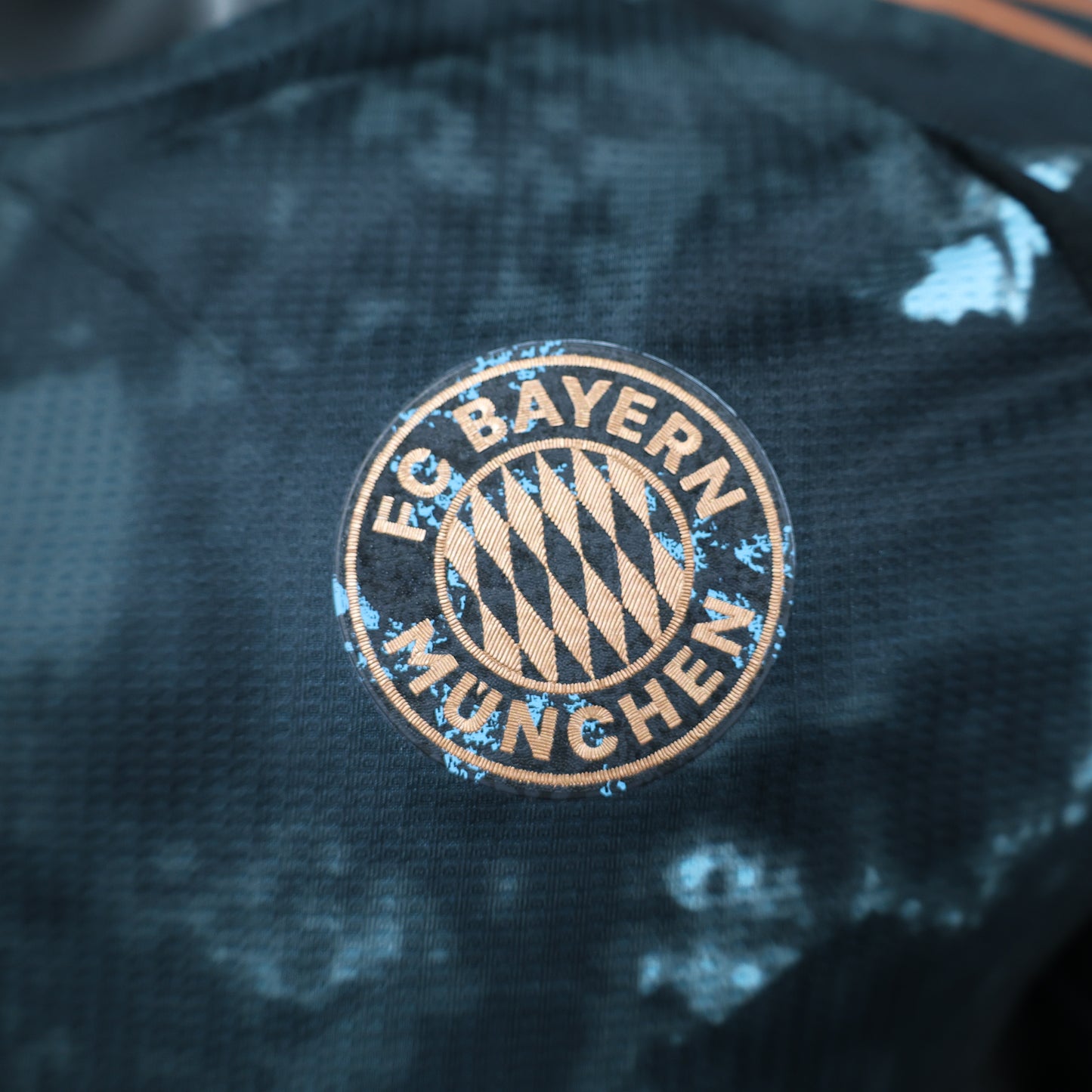 FC Bayern Munich 2024/25 Away