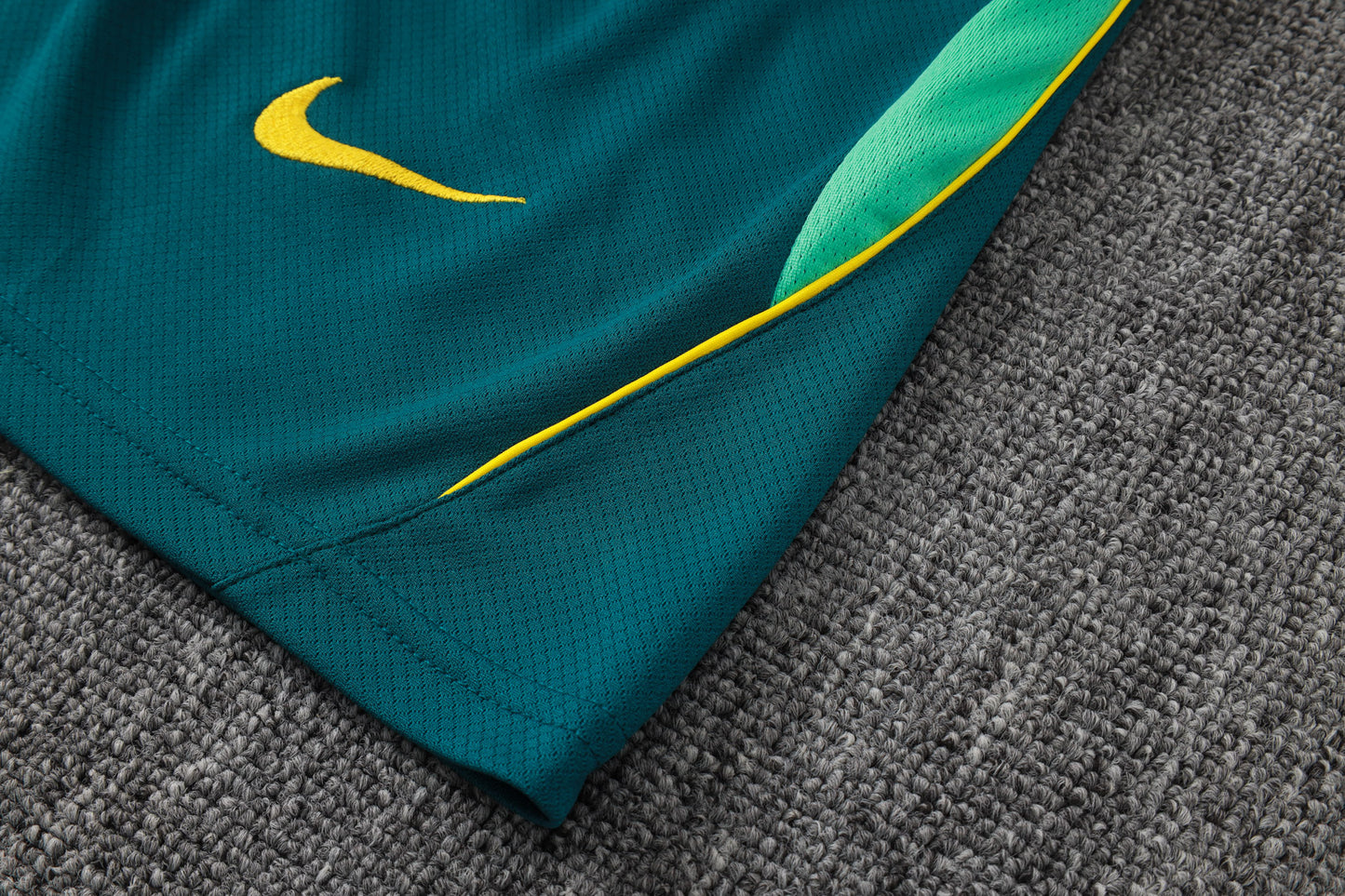 Brazil Sleeveless Training Kit - Light Blue/Teal