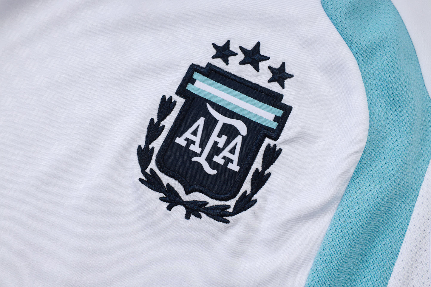 Argentina Sleeveless Training Kit - White/Light Blue/Navy