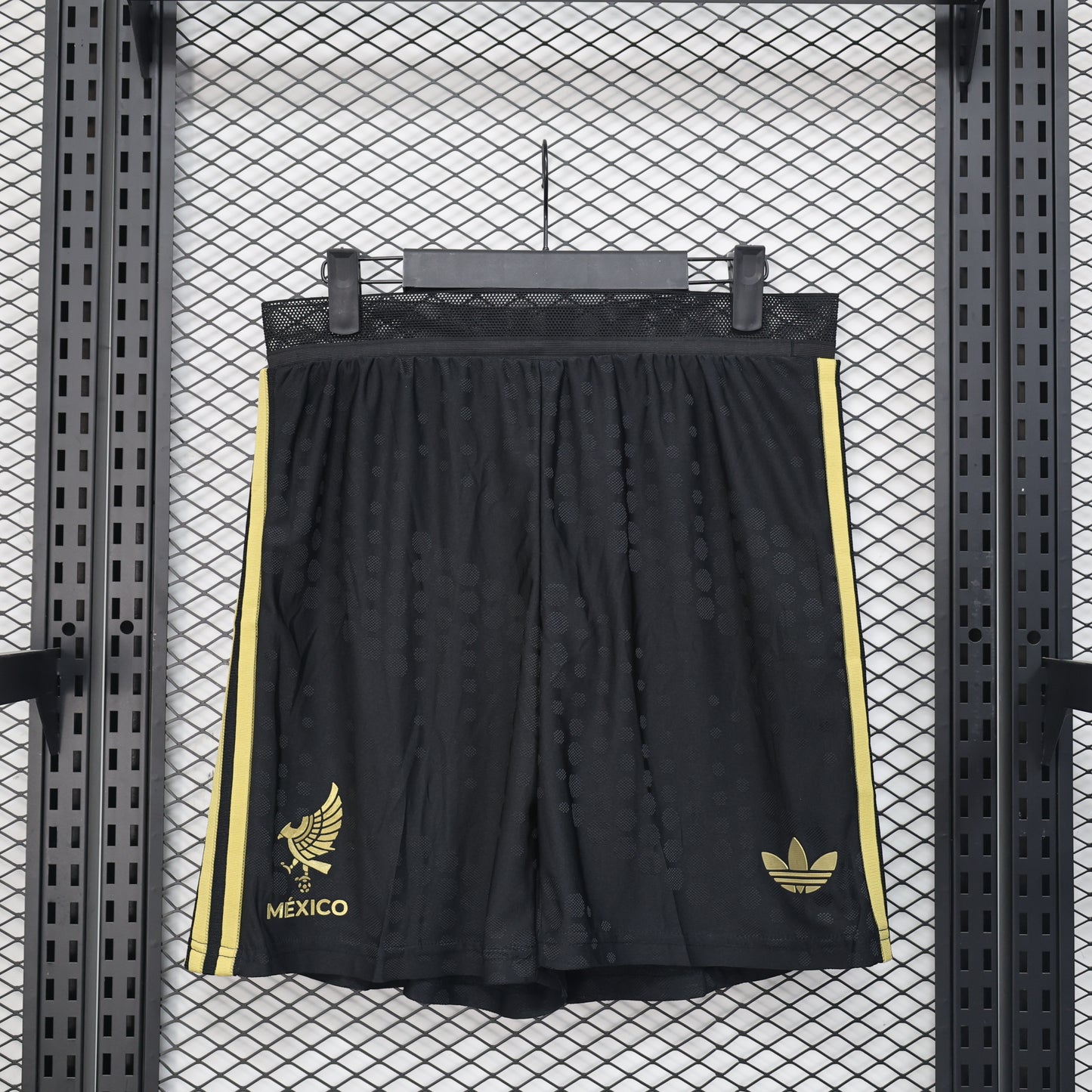 Mexico 2025/26 Shorts - Black & Gold