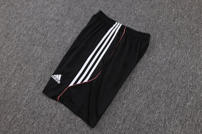 Juventus Sleeveless Training Kit - Retro Home