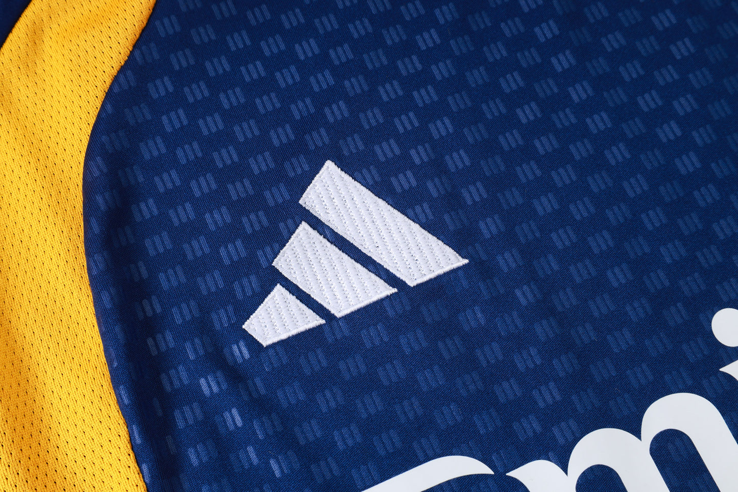 Real Madrid Sleeveless Training Kit - Navy/Gold