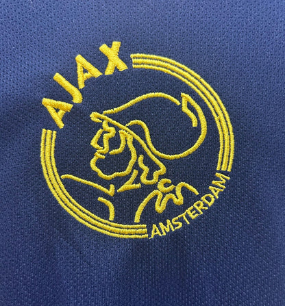 Ajax 2000/01 Away