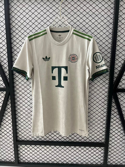 FC Bayern Munich 2025/26 'Oktoberfest'