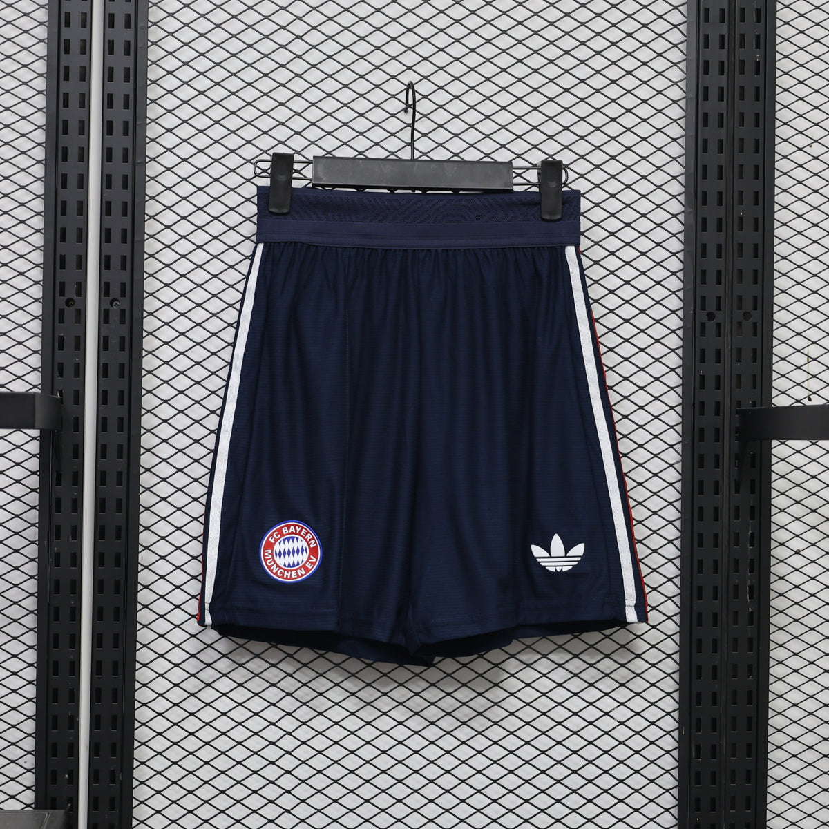 Bayern Munich 2026/27 Shorts - Away