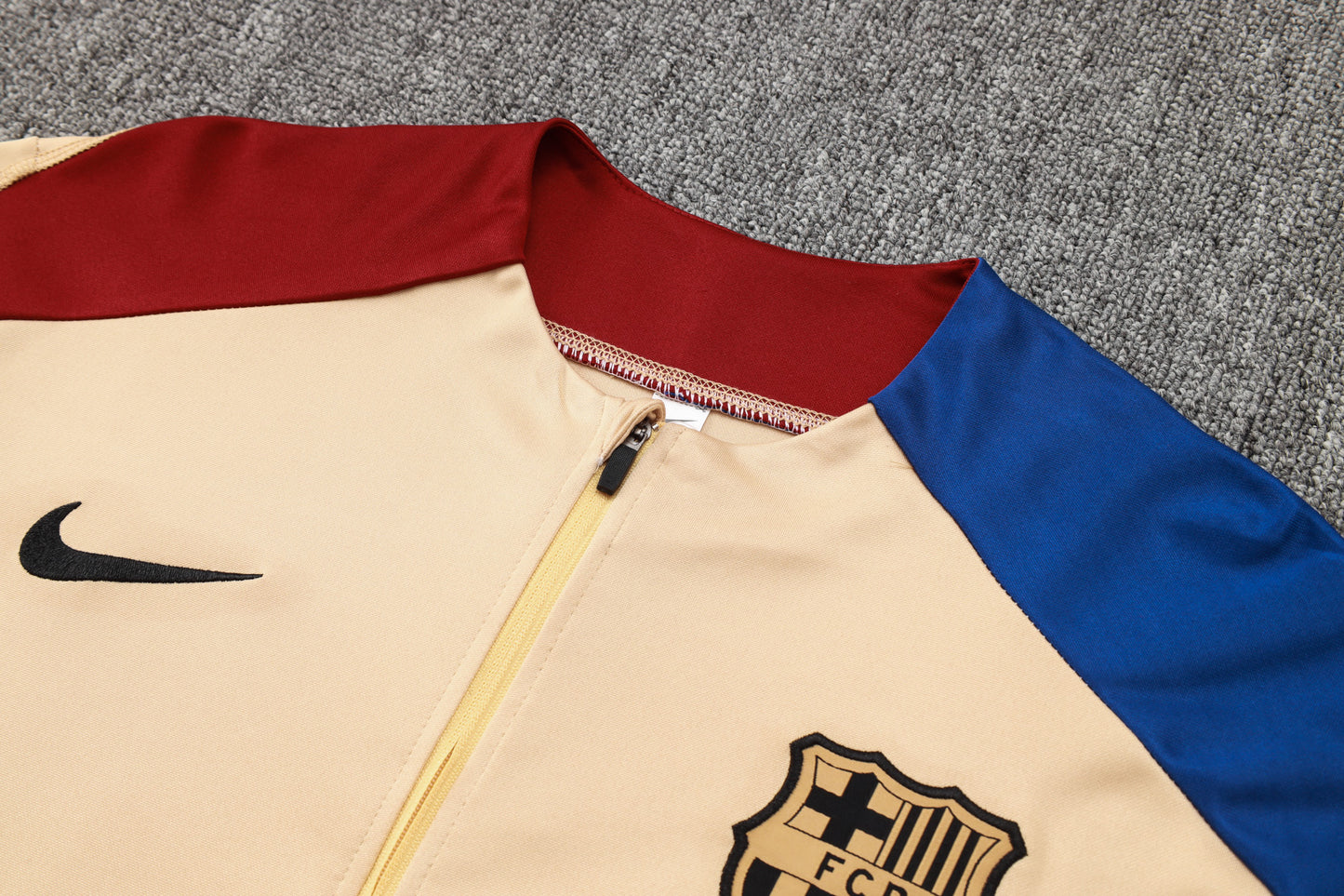 Barcelona 1/4 Zip Tracksuit Set Beige/Blue/Red/Black