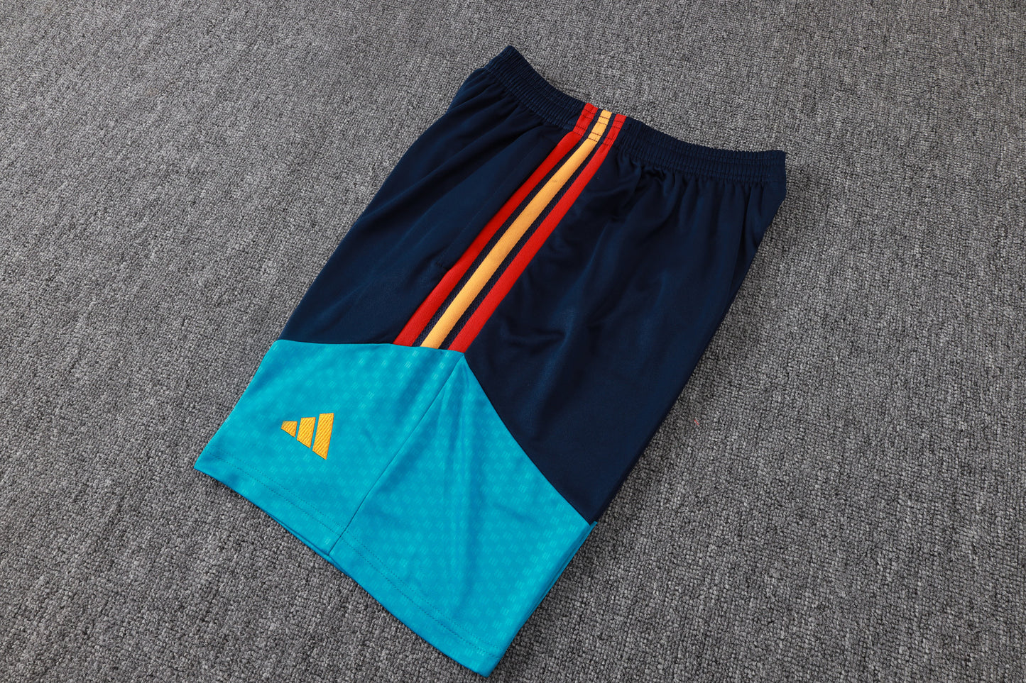 Spain Sleeveless Training Kit - Navy/Light Blue