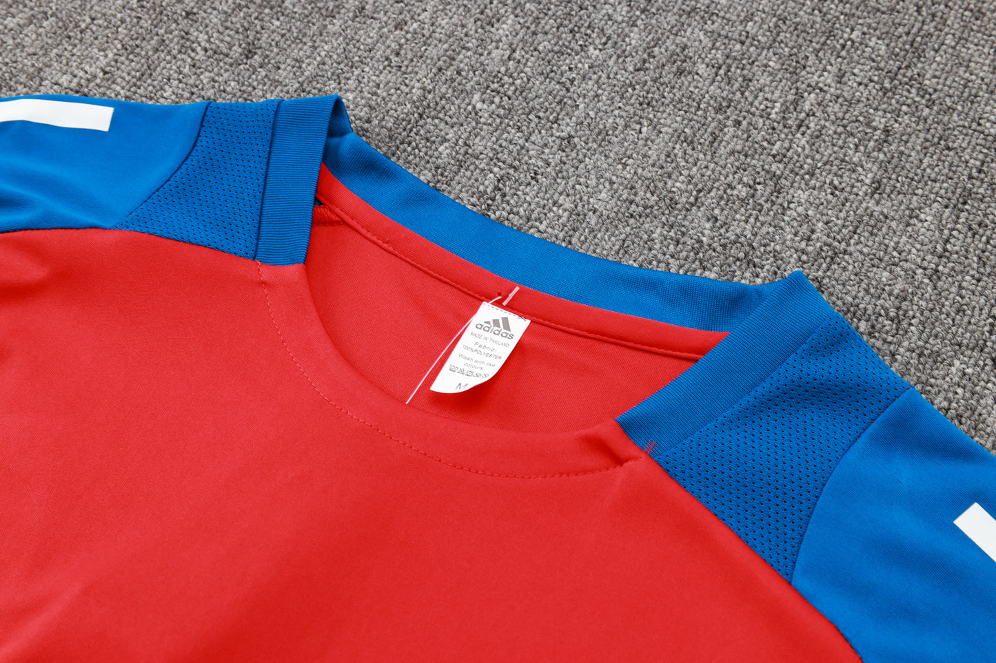 Spain Training Kit - Red/Blue